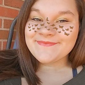 Meet your Posher, Ariel